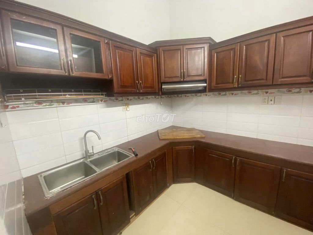Full Seven service apartment 2 bedrooms, Meadow