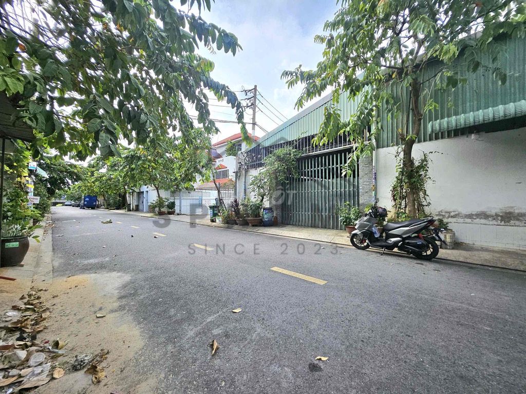 35 M2-wide living room on the ground floor • hssv • near uth huflit