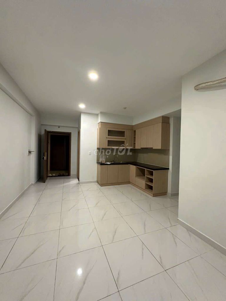 Rent 3 bedrooms 2 Lovera Vista R Start of the month