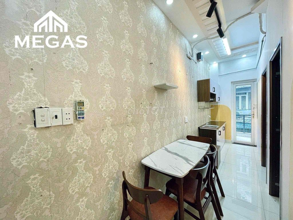 Two bedrooms, 50 meters, kitchen, regional balcony: Huỳnh Văn Nghệ - 206 stumbles.
