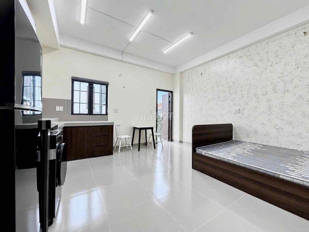 Hire Studio Full of the next piece of furniture