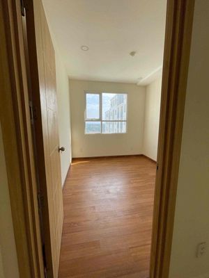Rent three Dream Homes District 8, empty eight million, full interior only 10 million.
