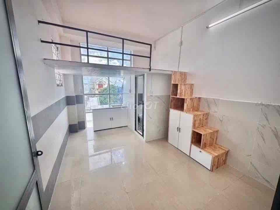The new room is near huit-chuflit-ddsg-dsg