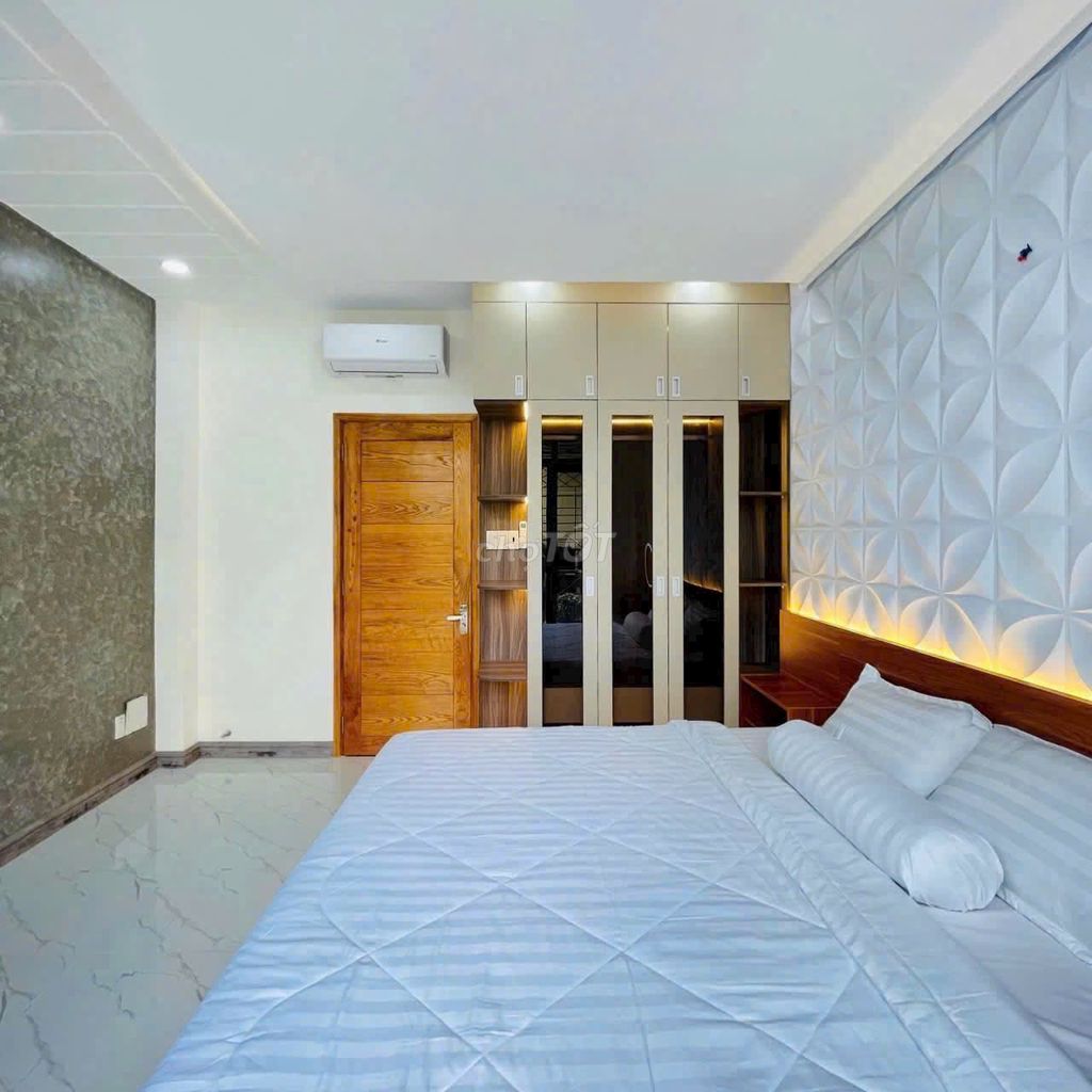 4 story root, 4 x 12 meters, full interior Nguyễn Tư Giản