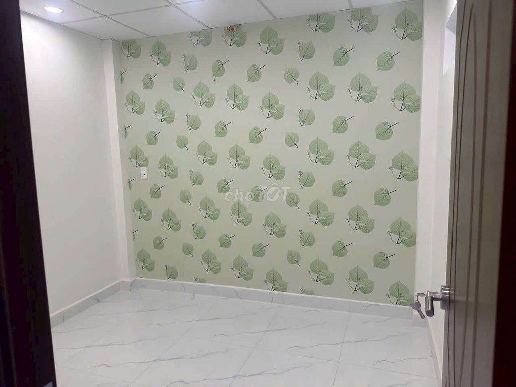 Rent a Quốc Lộ 50 area. 3 Room 2 toilets