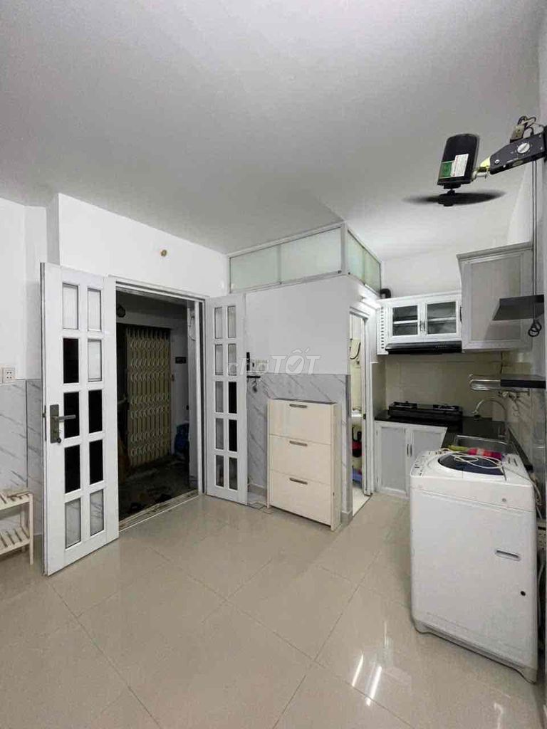 Rent a full Huỳnh Văn Bánh interior, Phú Nhuận – 8.5 million a month,