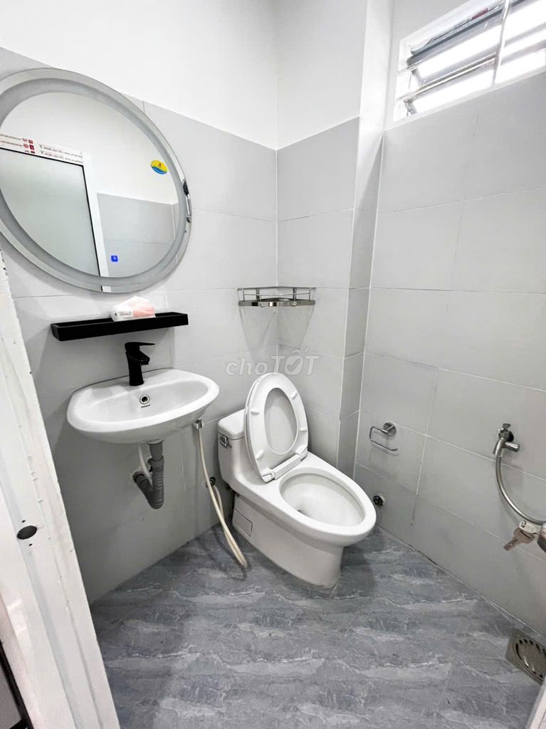 Rent the original house - the interior available - the square - the owner