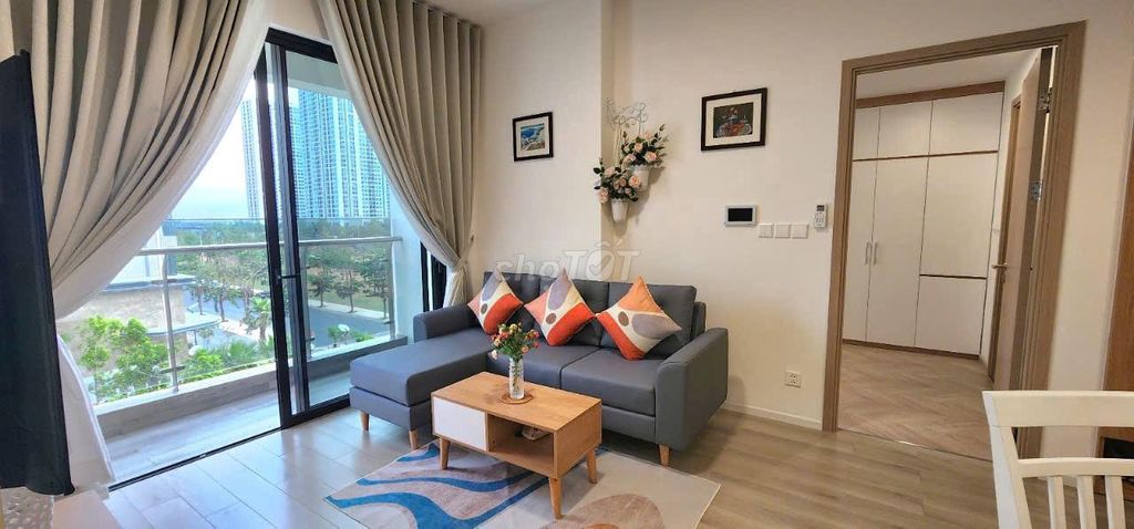 Rent a high-end apartment, full interior, Masteri Centre Point.