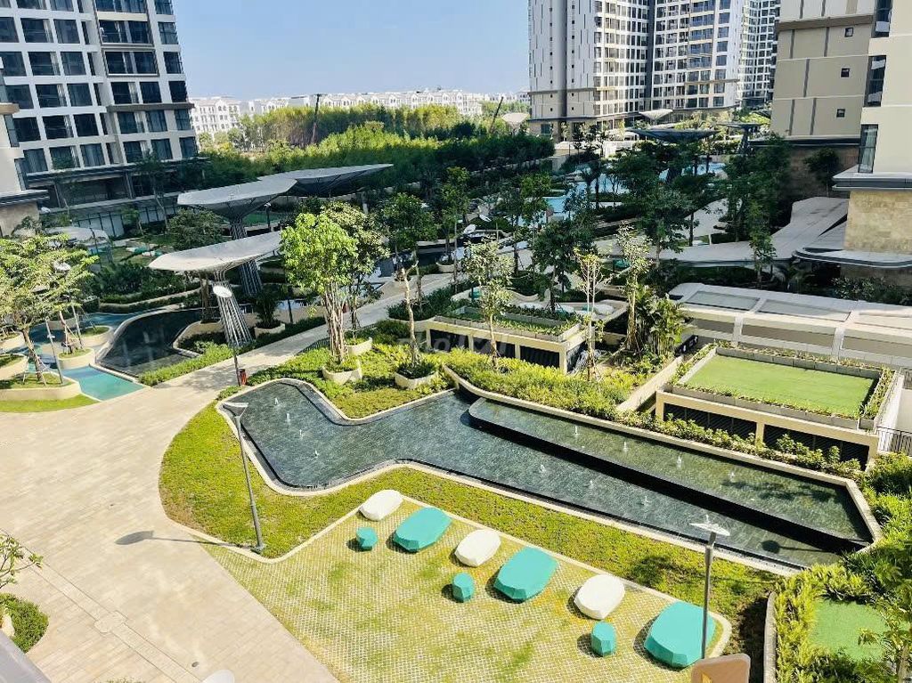 Rent a high-end apartment, full interior, Masteri Centre Point.