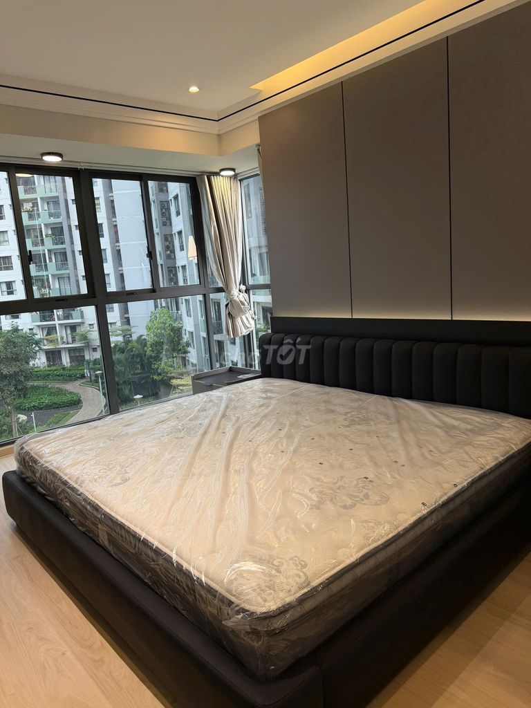 Eel Celladon City, right here, Marnikov Tân Phú, three bedrooms, two toilets.