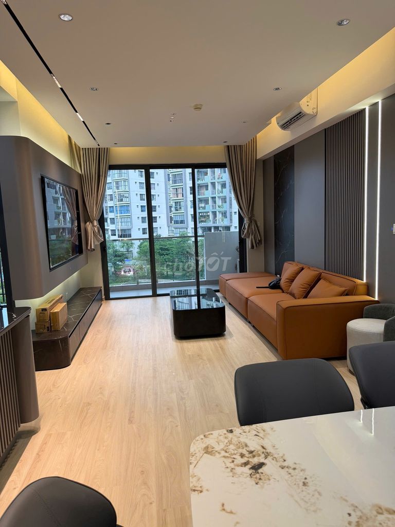 Eel Celladon City, right here, Marnikov Tân Phú, three bedrooms, two toilets.