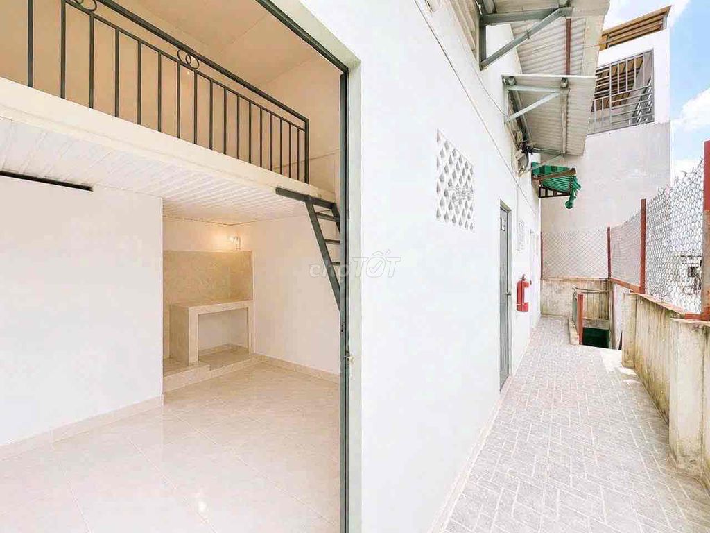 Rent a motel near the bank, spkt, college village