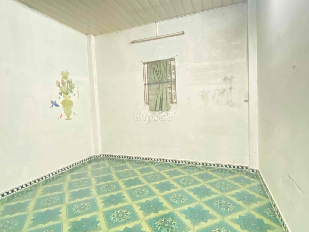 Renthouse 4 x20 meters.1 floor.nnb Ỷ Lan.