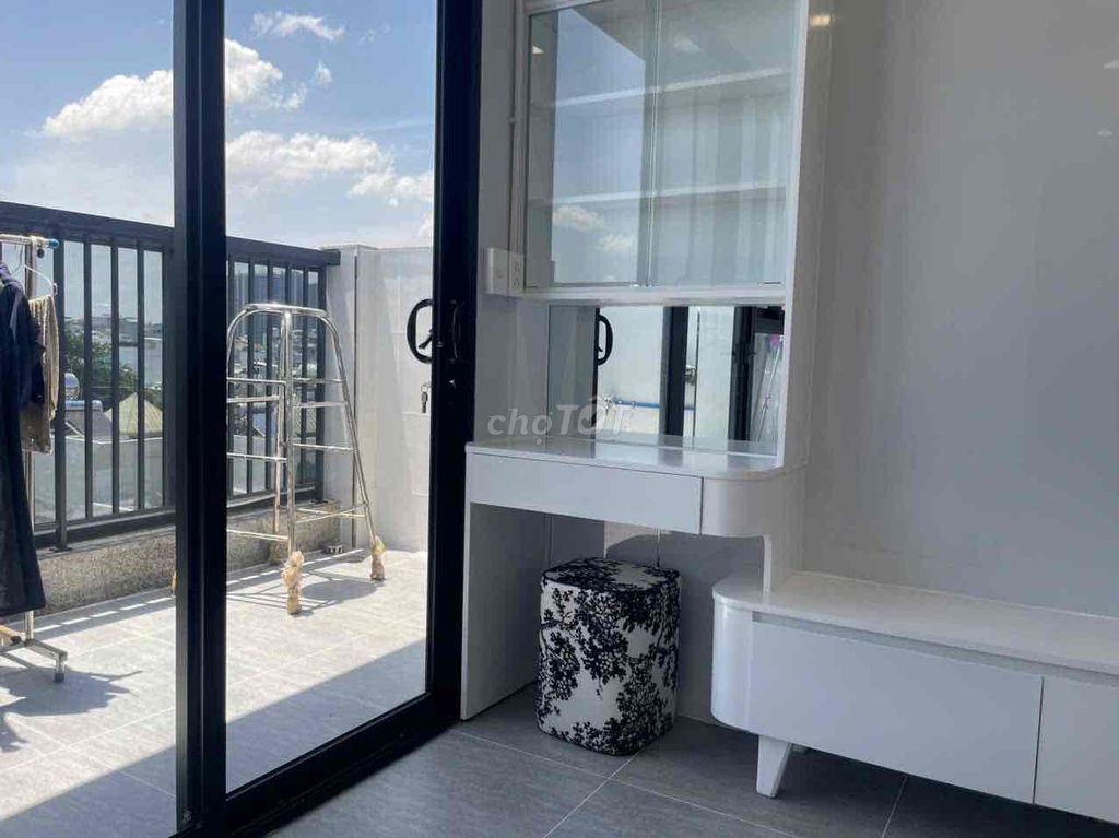 Tell Zhang Penthouse Full interior near Remit, Tdtu, Ufme,Lourty