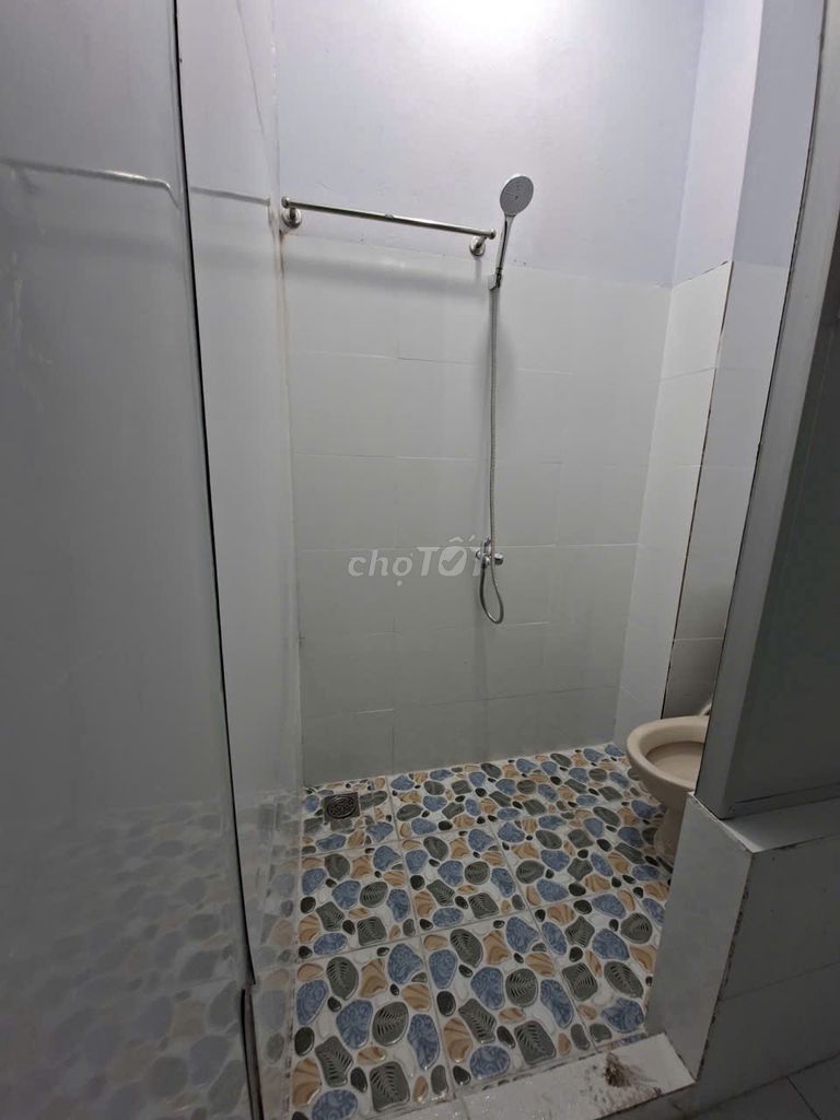 Room 25 M2 rents 2.7 million a month.