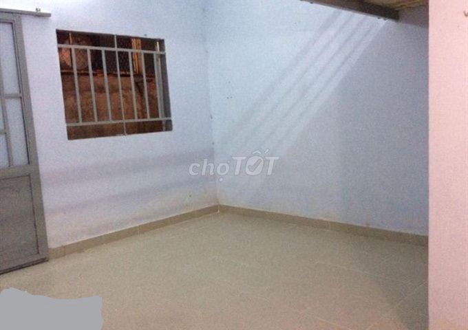 Rent a room in the royal market of Tân Bình