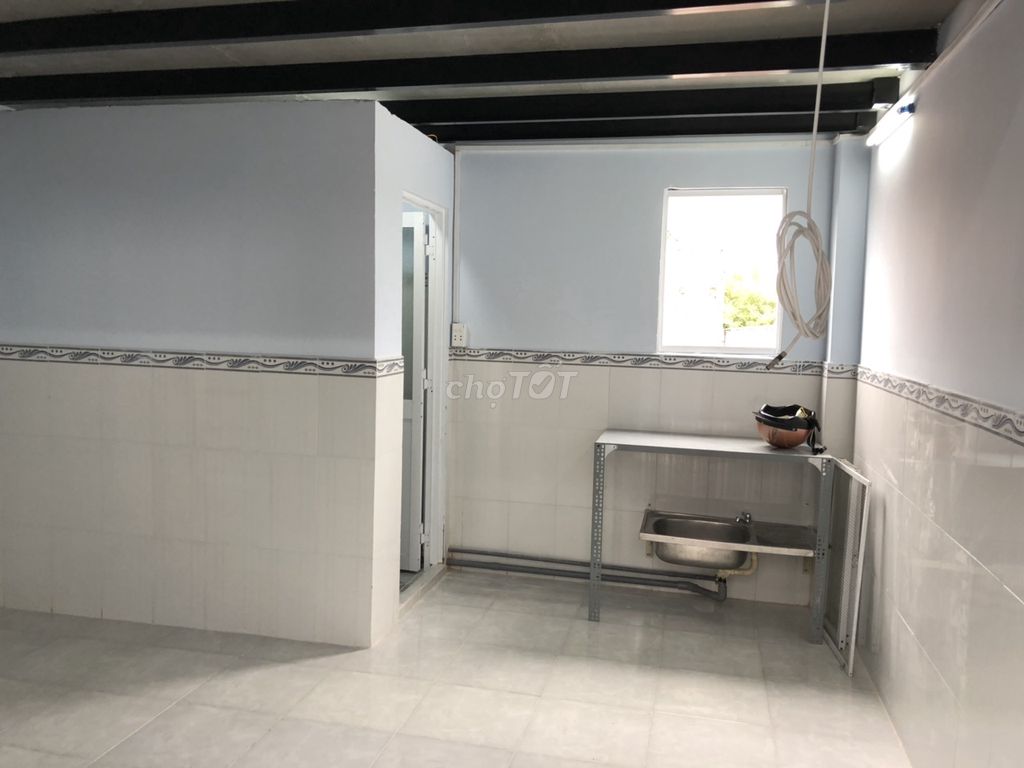Rent a Lưu Hữu Phước cash room.