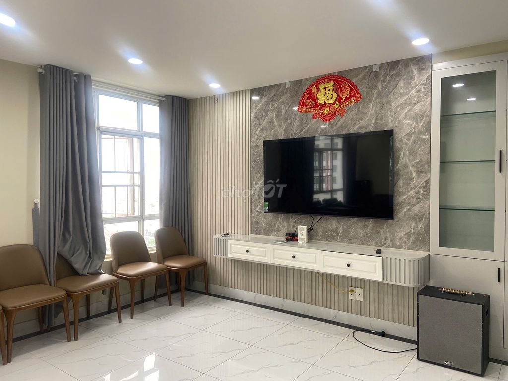 Rent a 7-size, Vietnamese apartment 856 Tạ Quang Bửu, 1894 5, District 8.