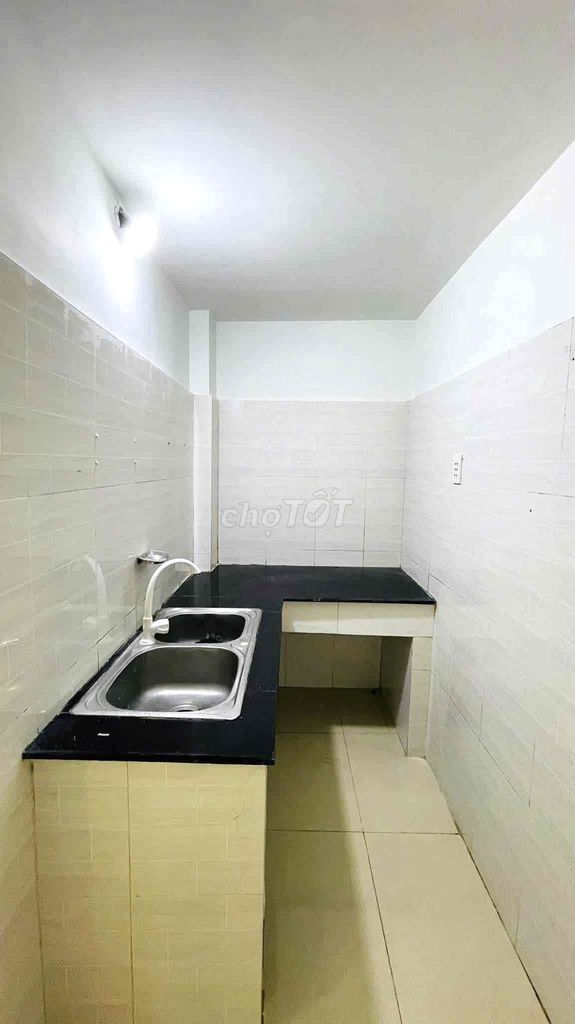 This is an airport building. Two bedrooms. Two Phạm Văn Đồng toilets.