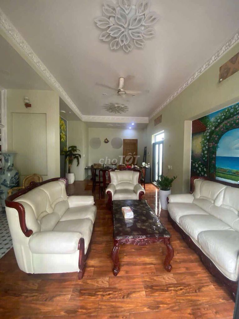 Lê Đức Thọ-770 13 Gò Vấp. 30 x 15. Four bedrooms. Two warehouses.