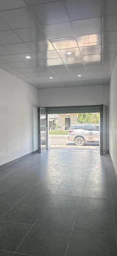 Rent a new house-- 4.2 M-- Tp Thủ Đức