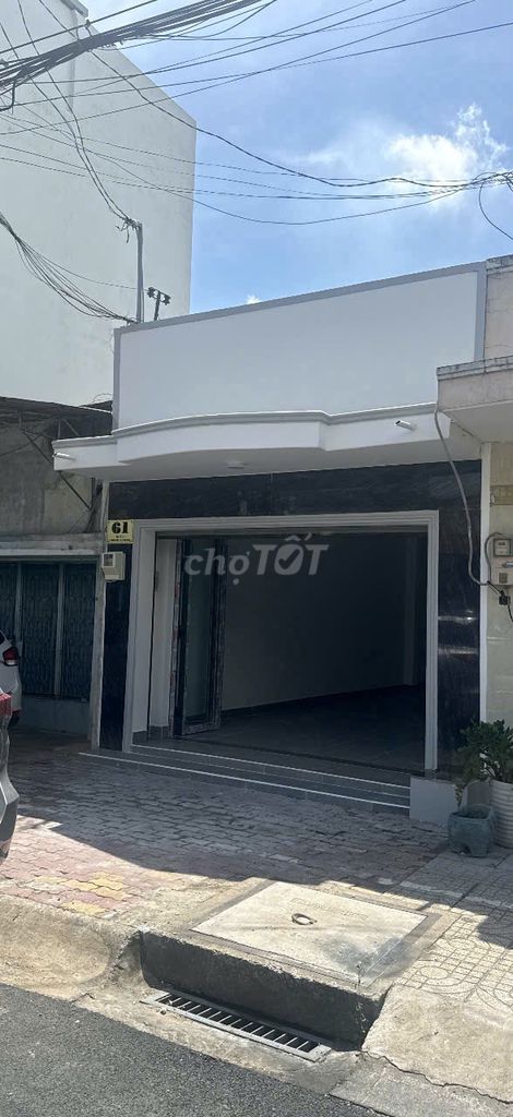 Rent a new house-- 4.2 M-- Tp Thủ Đức