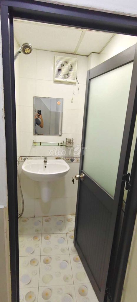 I rented a family house.