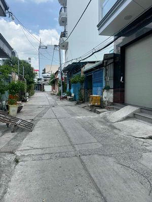 The southern settlement An Lạc Bình Tân Cho is five million times the rent