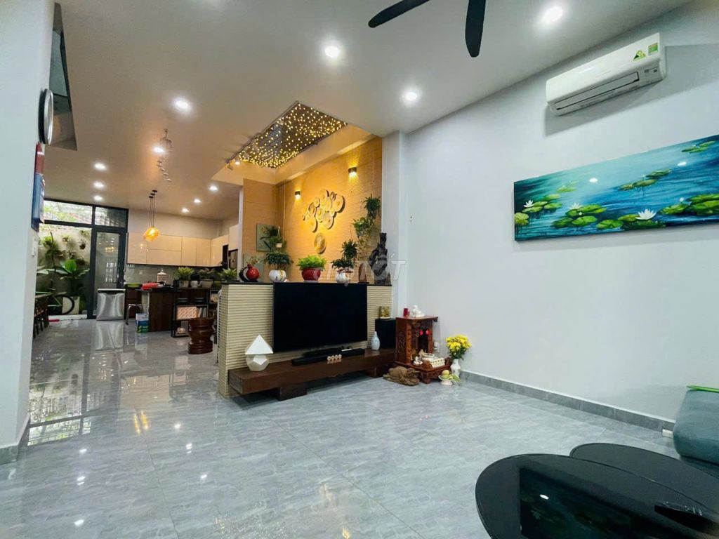 Rent Hoàng Hoa Thám, 13rd District Tân Bình.