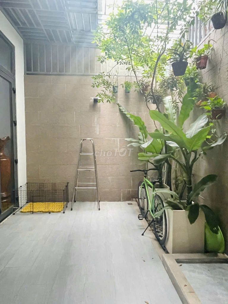 Rent Hoàng Hoa Thám, 13rd District Tân Bình.