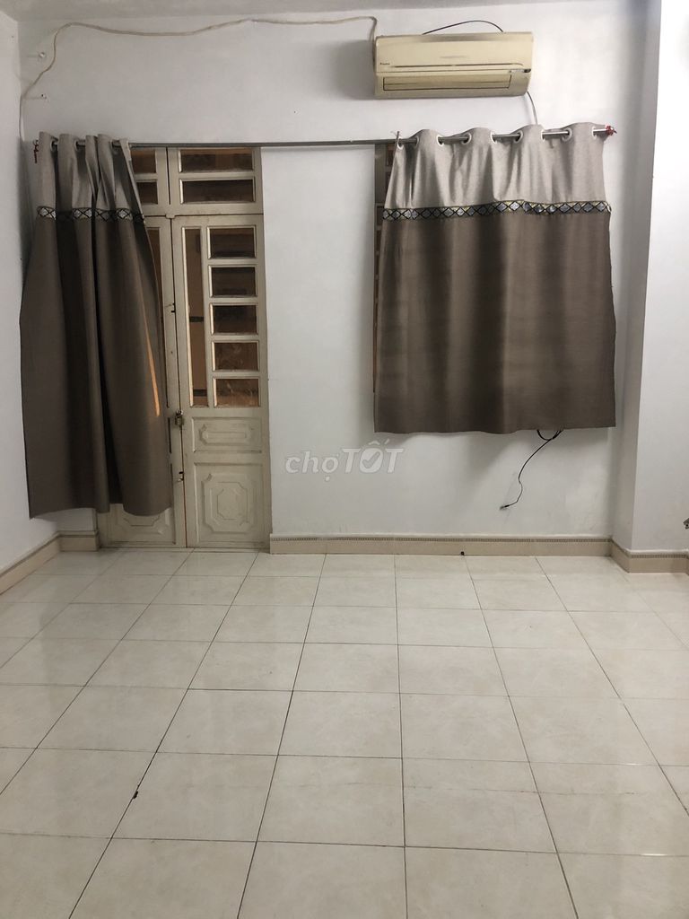 Rent an alley 3 meters Hậu Giang, 4 m 6 meters, 1 floor for 6.5 million!