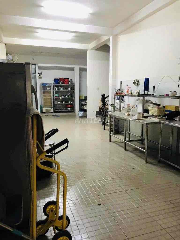 4th Street Đào Duy Từ Front 10 54 m2 4th floor 2 bedroom - 14 million
