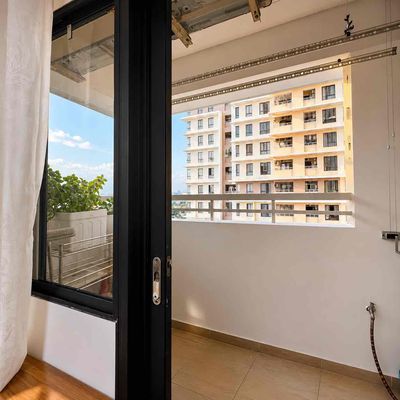 Hire beautiful house 1 .6 million 3 bedrooms