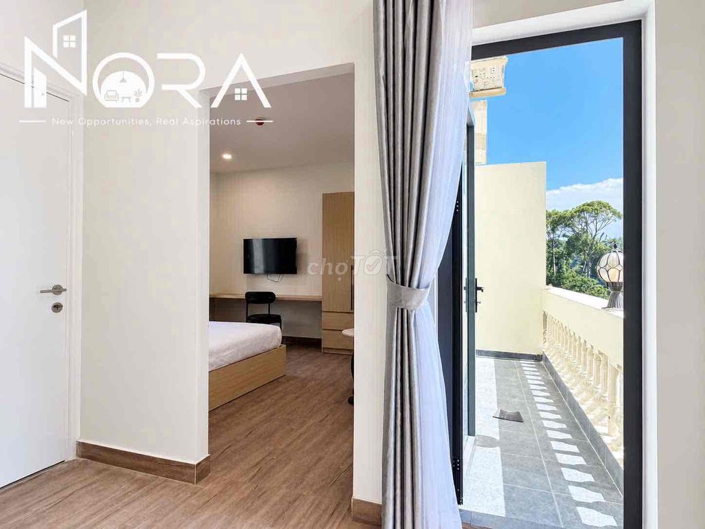 Rent the District 3rd High Victory apartment