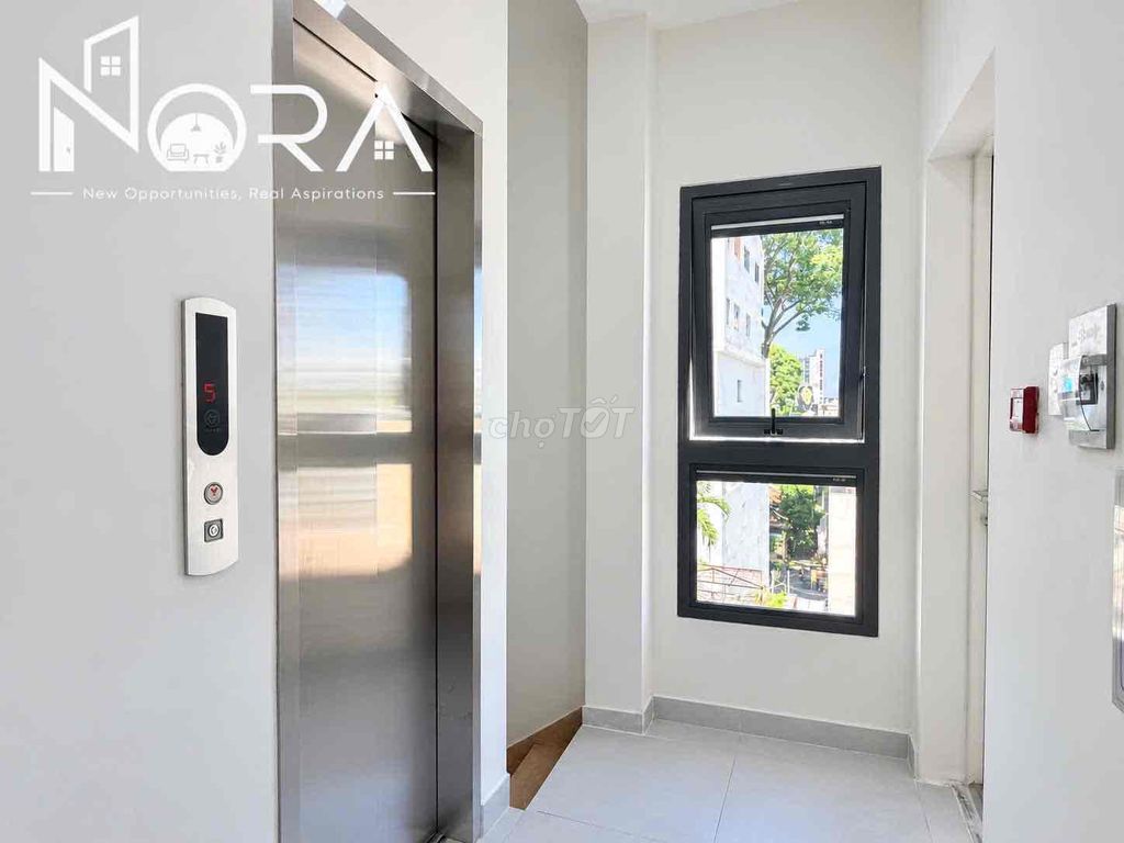 Rent the District 3rd High Victory apartment