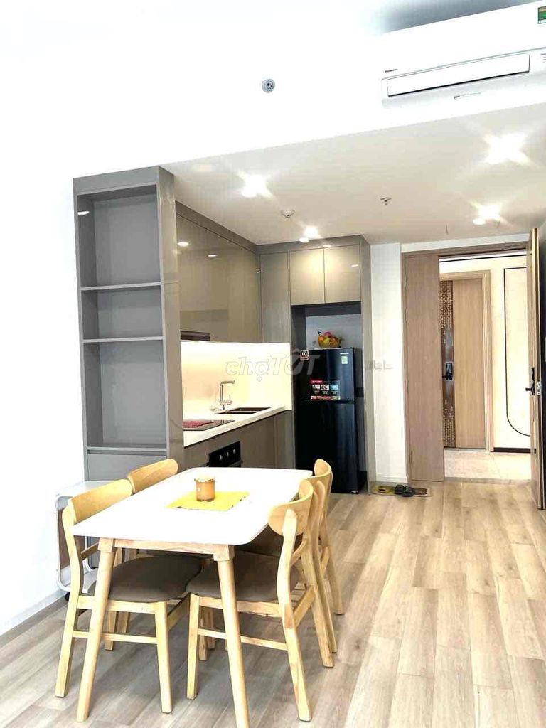 Masteri's apartment is 51 meters wide, soft from 8 million a month.