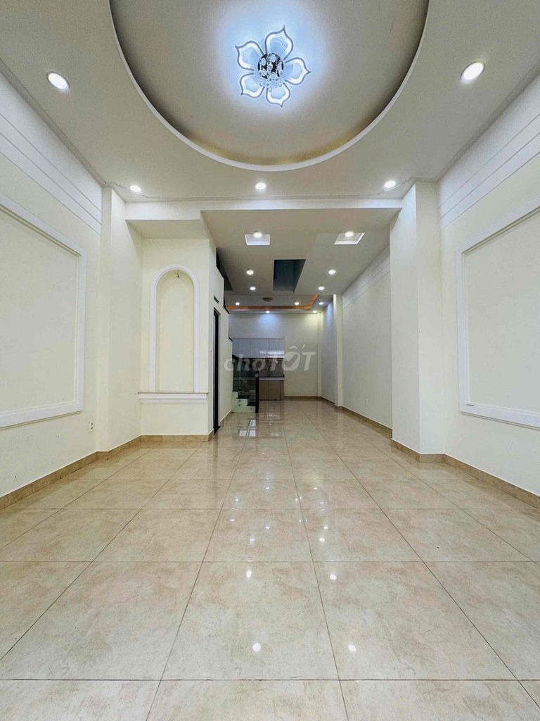 Rent the original Nguyễn Thượng Hiền, bt - 4.3 x 12 M - 5 bedroom 5 toilets