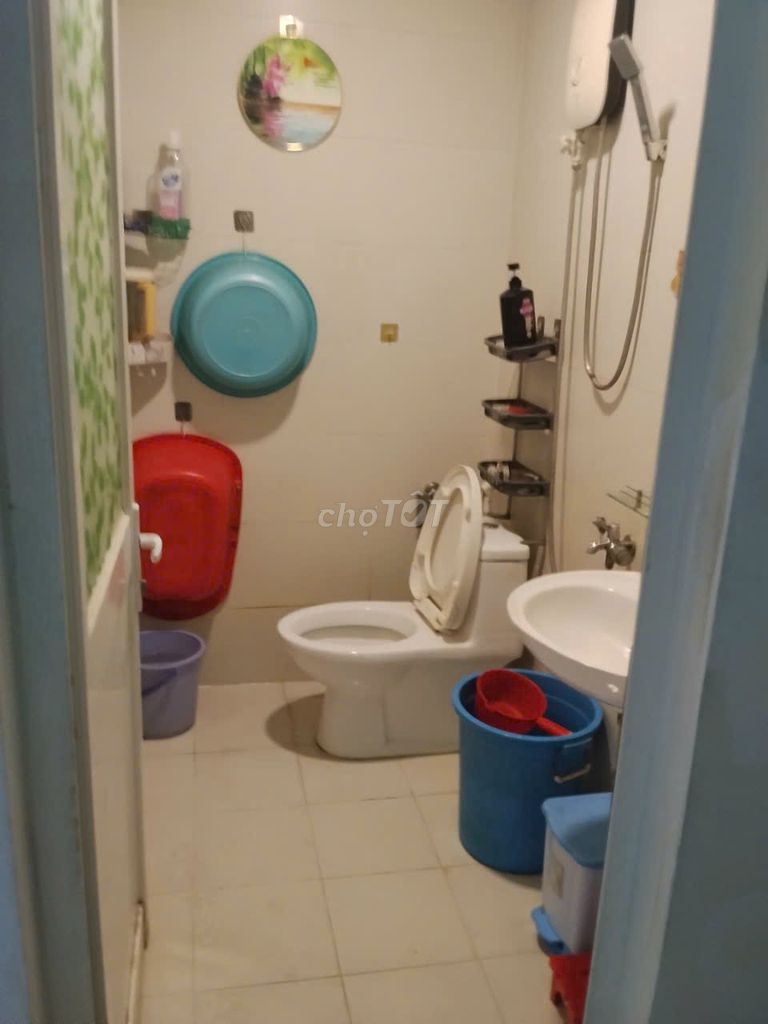 Need to rent a Dream Home Palace apartment.