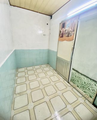 To rent the original house: 50/12 Lý Nam Đế, 1877, District 11