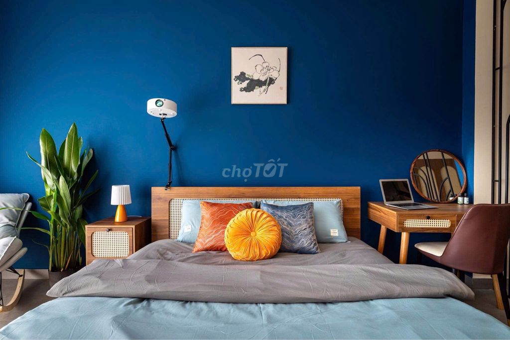 A balcony bedroom at the ESU Room.