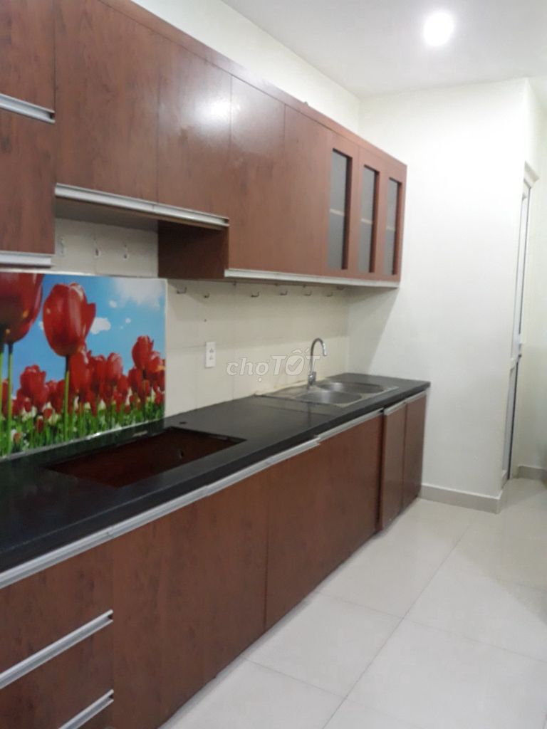 The landlord rented Âu Cơ Tower (Tân Phú) - 90 M2 3 bedroom/2 toilets