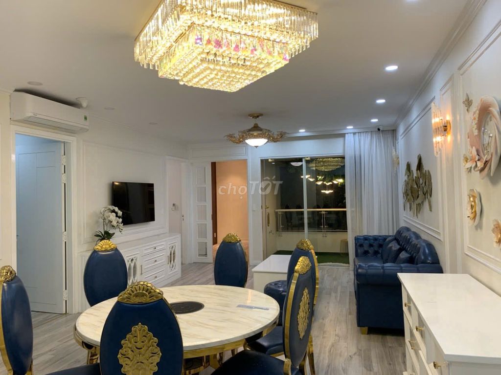 Rent Xi Grand Court-10, area: 100 meters two, three bedrooms, two toilets.