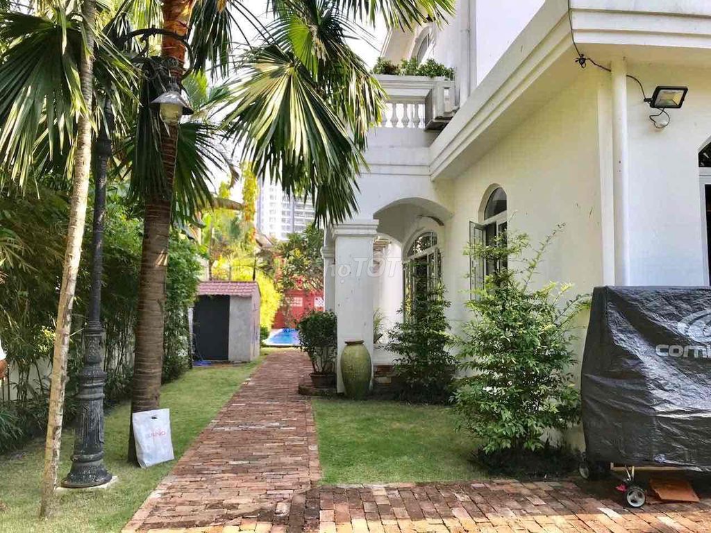 Rent the Water-Silver House. Two sectors of Security.