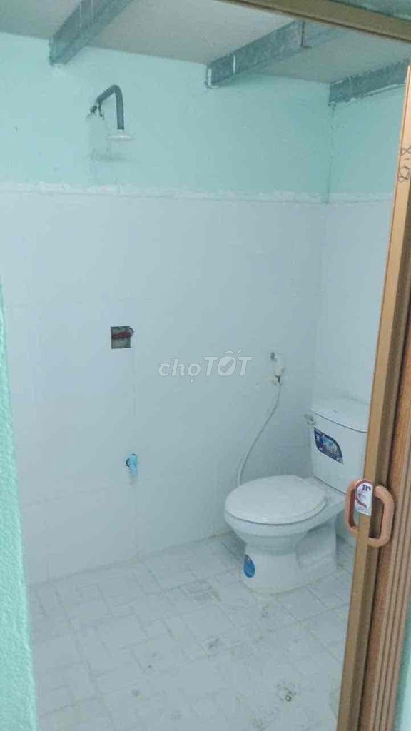 Rent room.