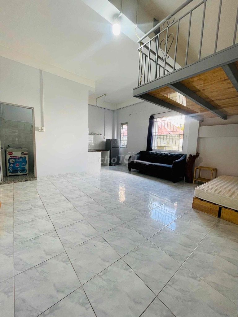 It's the owner who rents room 35 M2 - full interior