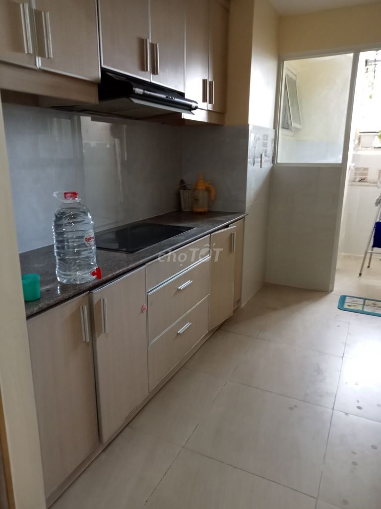 Rent the three bedrooms of the South Qq1102th, District 8