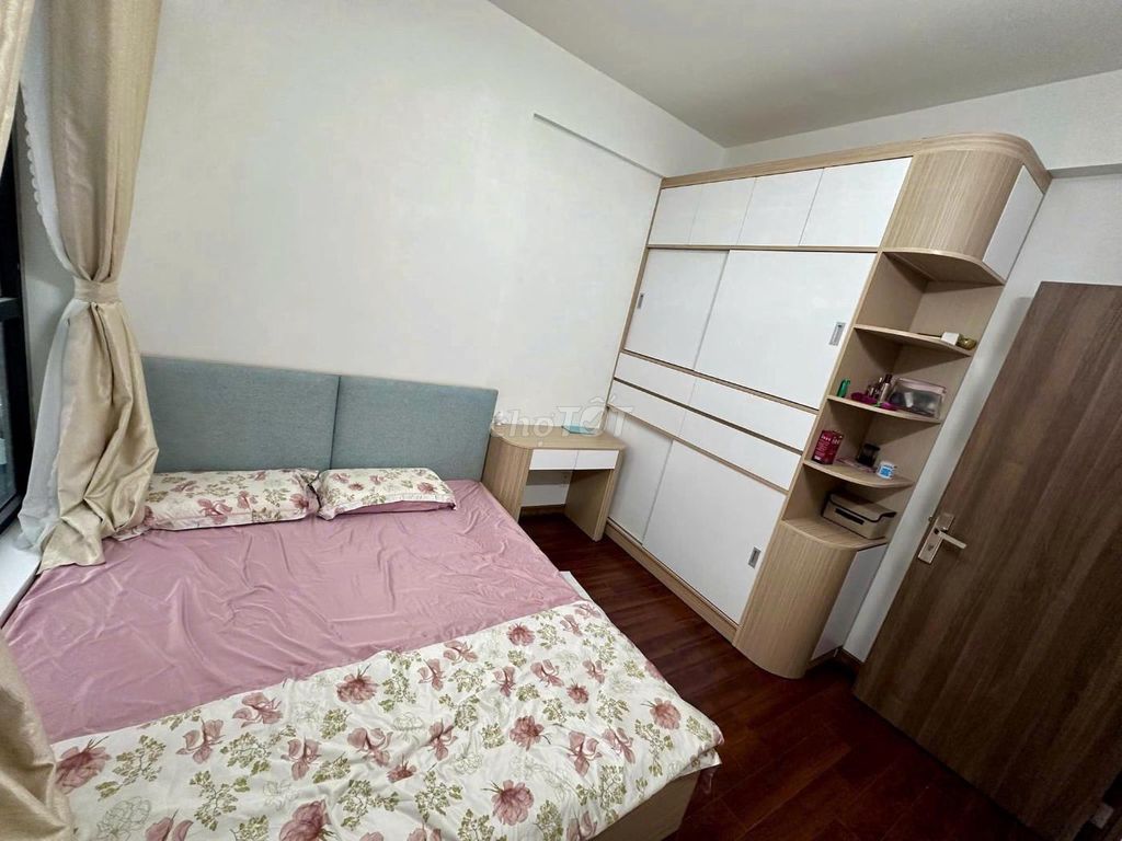 Renting apartment centana, District 2.
