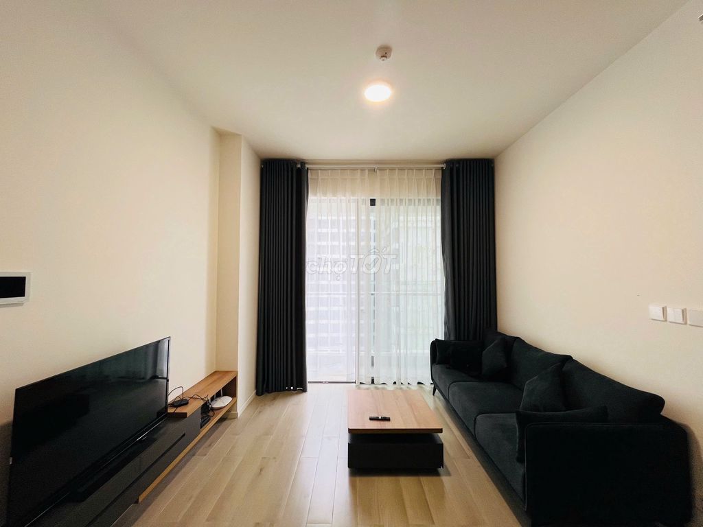 Rent the two bedrooms at the Grand Park McpVomes