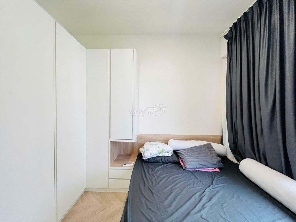 Rent the two bedrooms at the Grand Park McpVomes