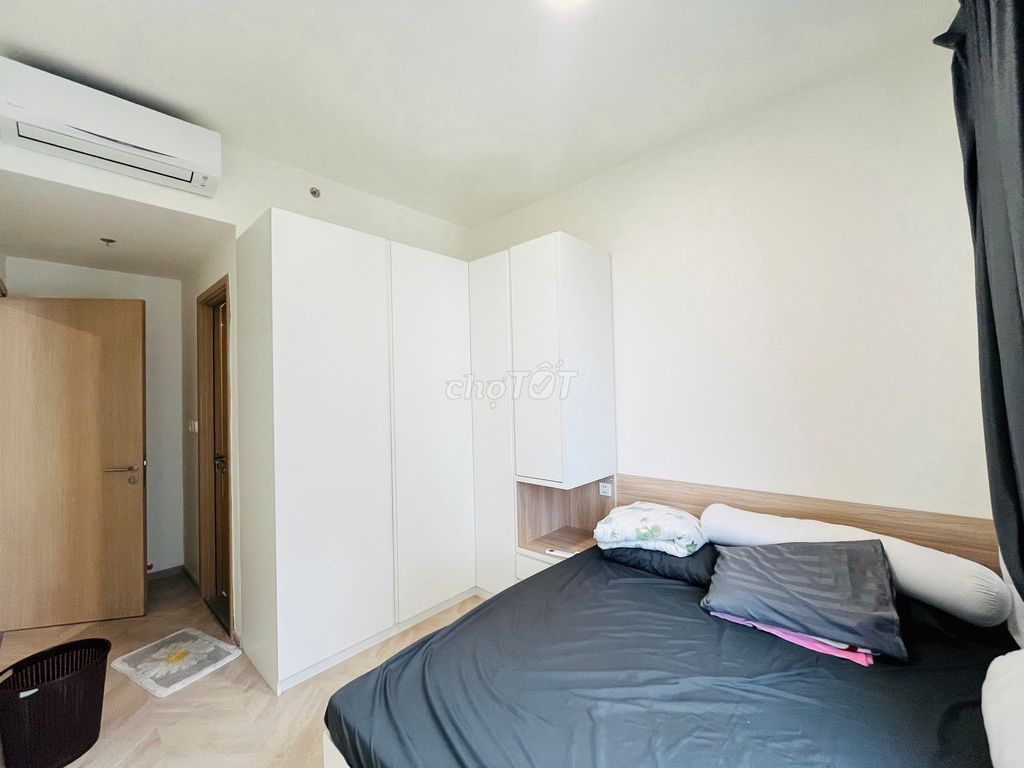 Rent the two bedrooms at the Grand Park McpVomes